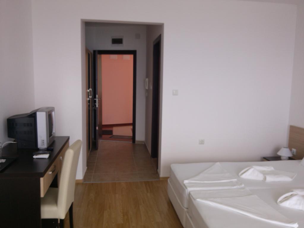 Villa Lazuren Bryag 2 Τσερνομόρετς Δωμάτιο φωτογραφία
