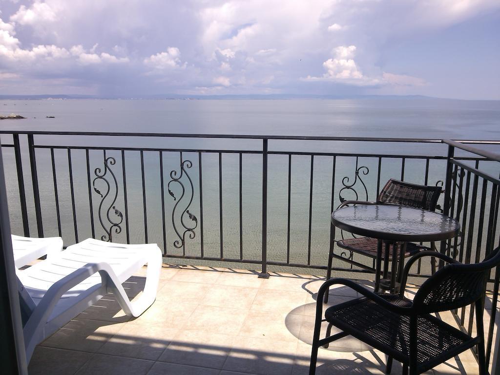 Villa Lazuren Bryag 2 Τσερνομόρετς Δωμάτιο φωτογραφία