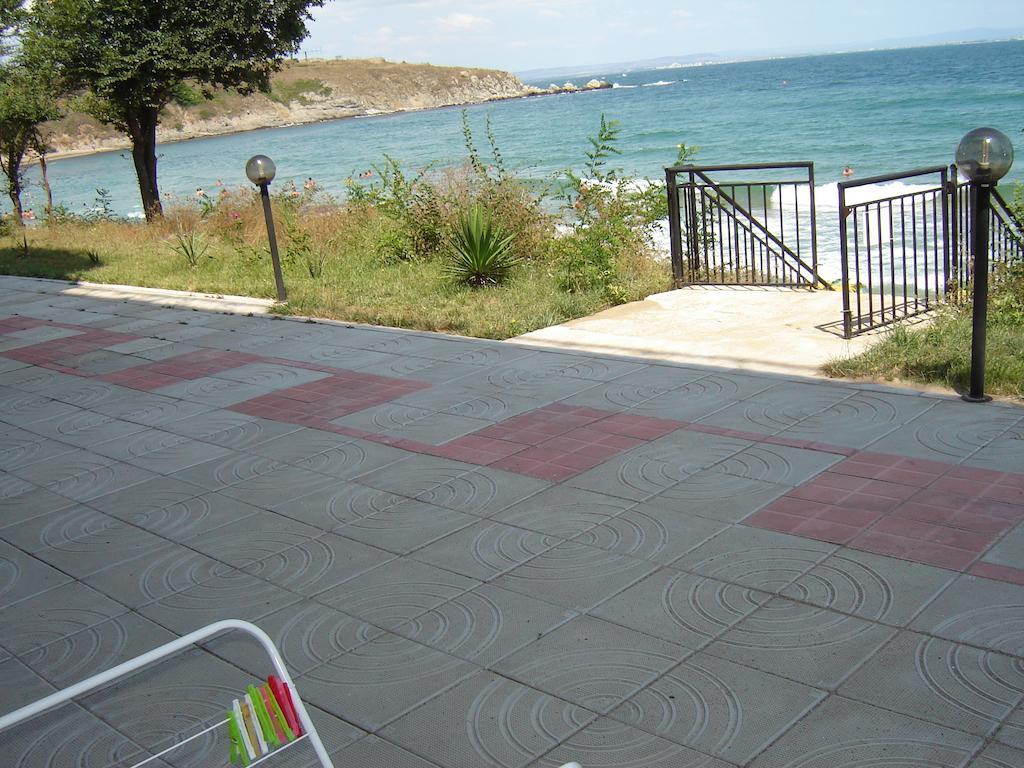 Villa Lazuren Bryag 2 Τσερνομόρετς Δωμάτιο φωτογραφία